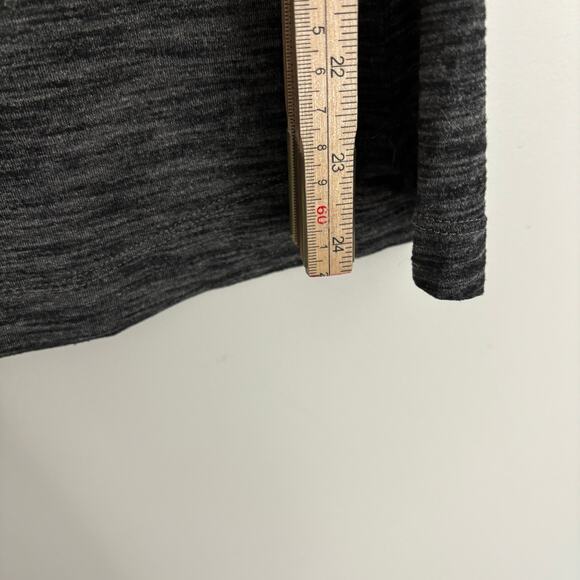 lululemon &Go Take-Off Tee Heathered Black Flutter-Sleeve Sz 4 Studio-to-Street - Picture 8 of 10